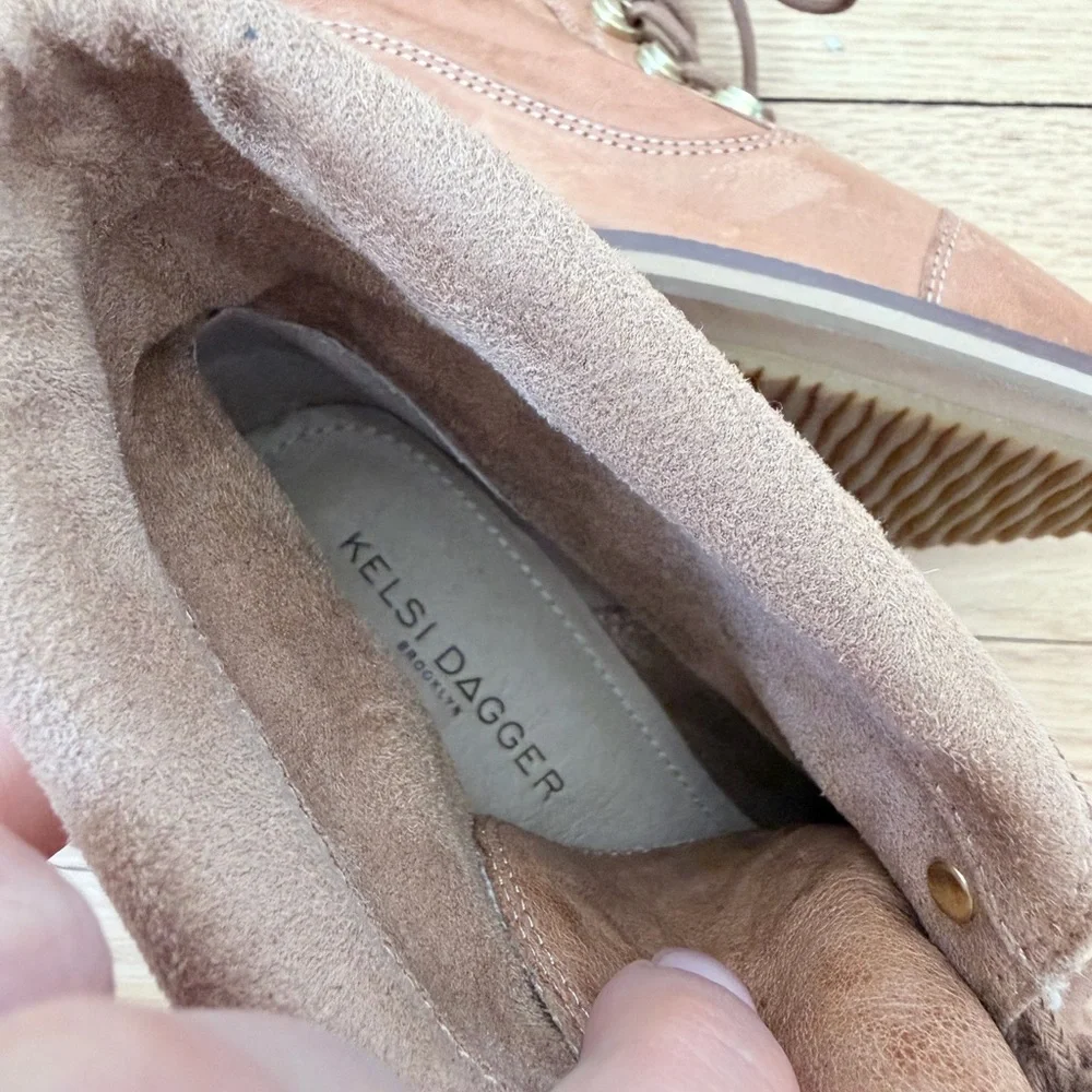 Kelsie‎ Dagger Anthropologie Brooklyn Cortez Ankle Boots Tan Camel Brown Size 6